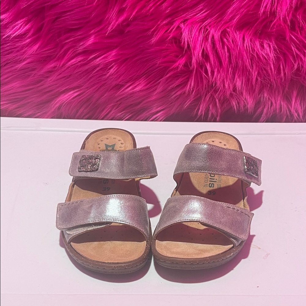 MEPHISTO Metallic Silver Adjustable Sandals